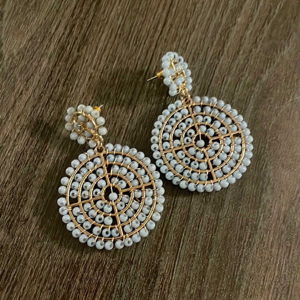 Express earrings